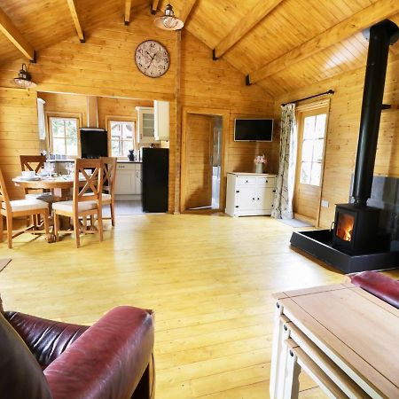 Acorn Lodge Saxmundham Buitenkant foto